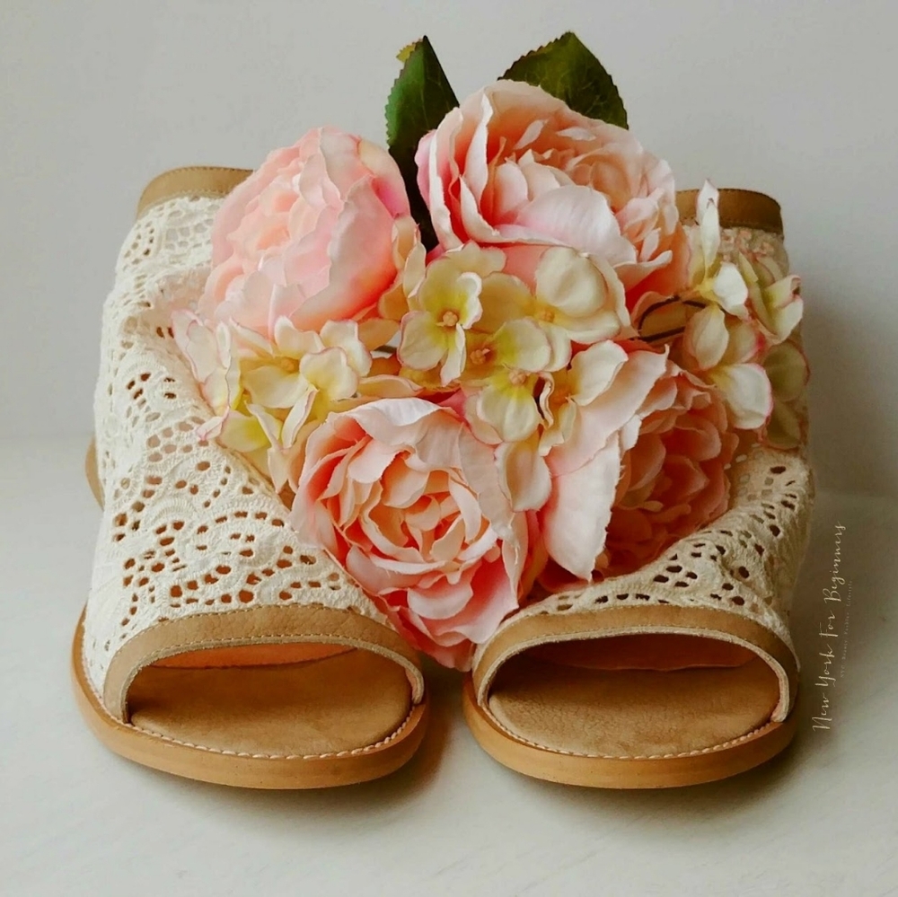 Musse & Cloud Ainee Eyelet/leather Lace-Up Back Sandals Size 8 LNIB